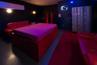 Cruisin area.jpg