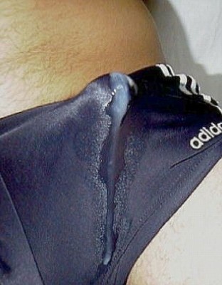 sperma broekje.jpg